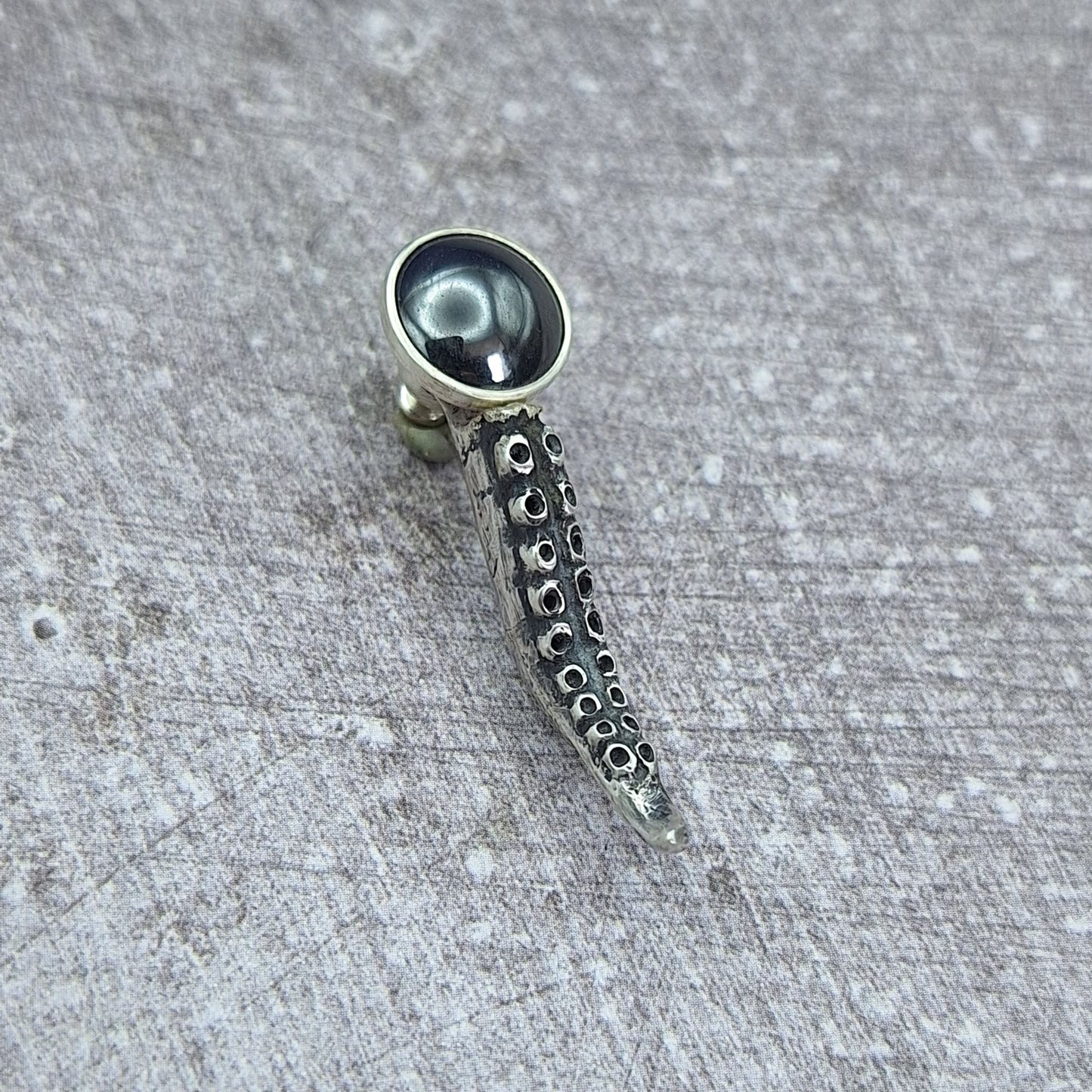 Tentacle Gem Stud