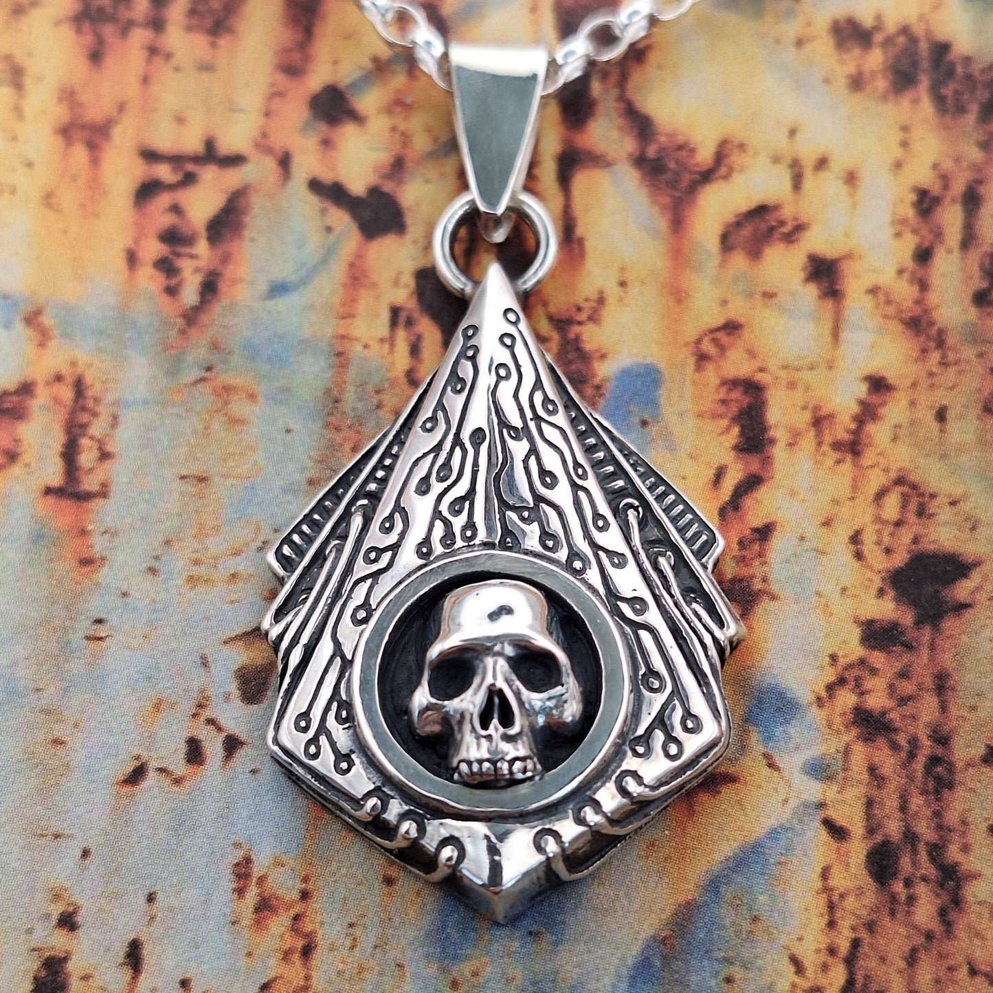 Animus Pendant