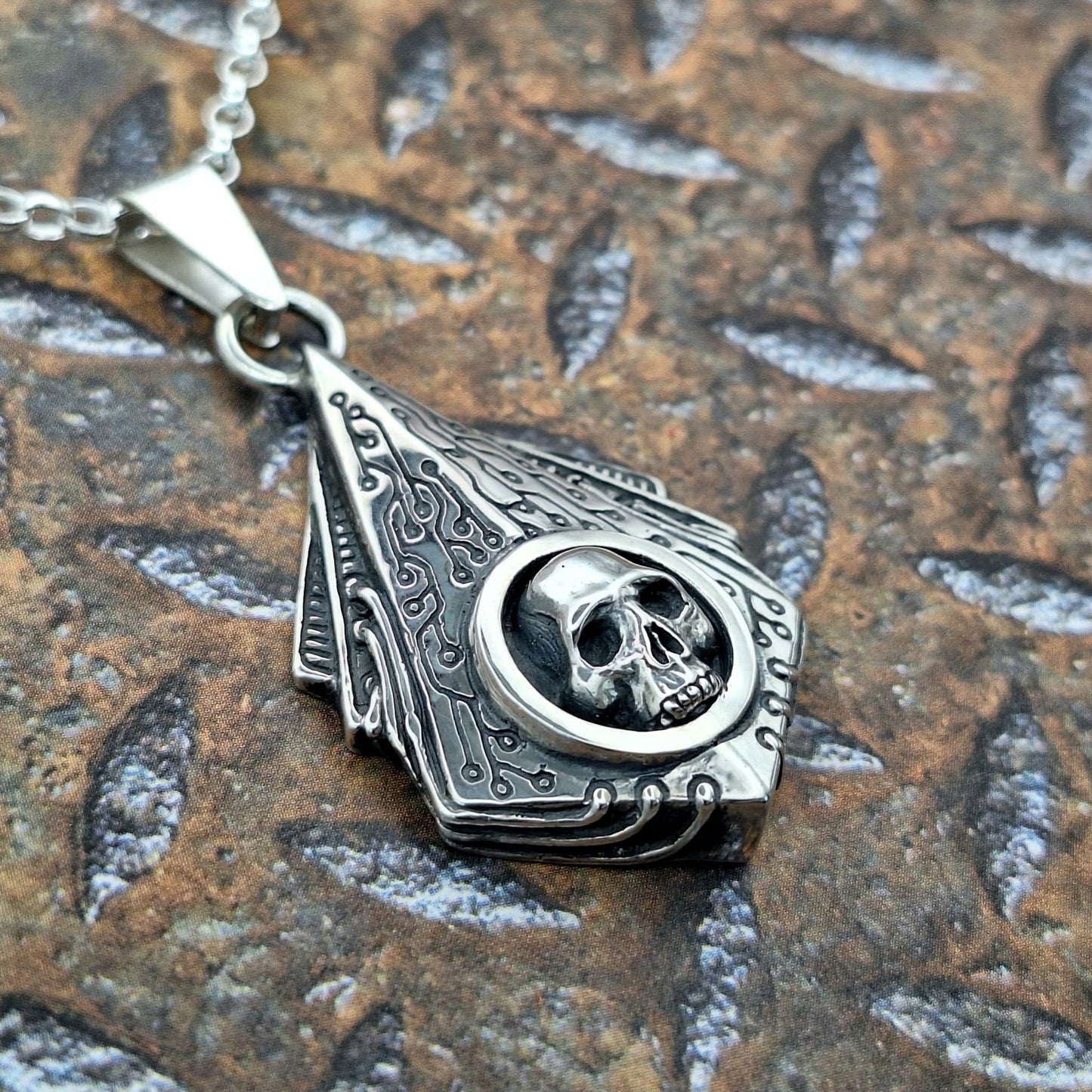 Animus Pendant